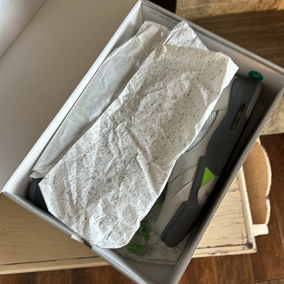 Jordan 5 Retro Green Bean (2022) - Picture 7 of 7